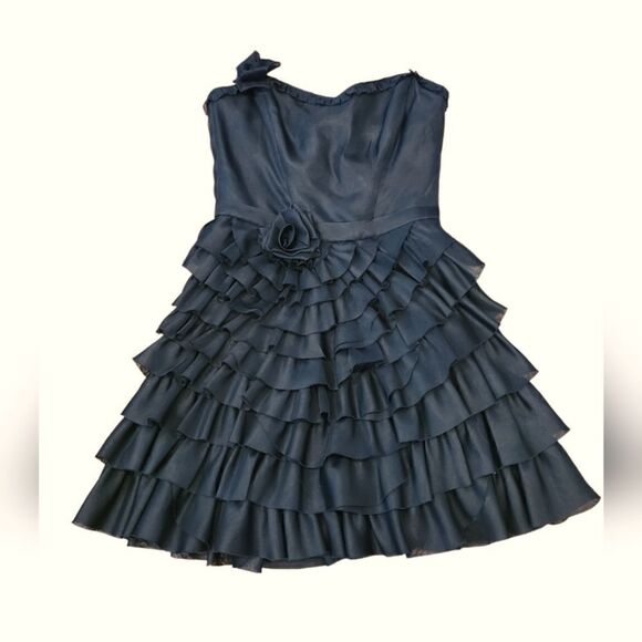 Betsey Johnson Collection Y2K Sweetheart neckline 100% Silk Ruffled Mini Dress 4 - Picture 2 of 14